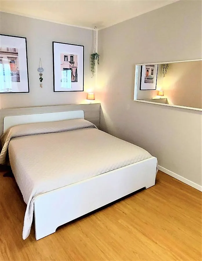 Al Glicine Apartments Lazise 0*,