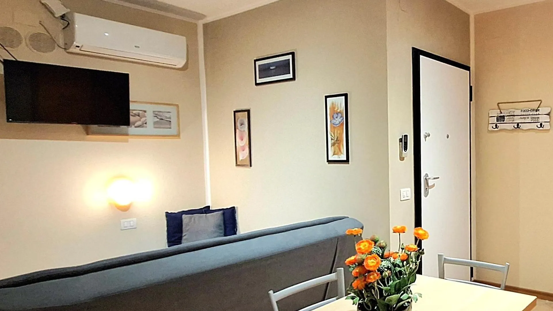 Al Glicine Apartments Lazise Italy